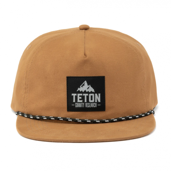 Topi dengan Desain Tali Paracord